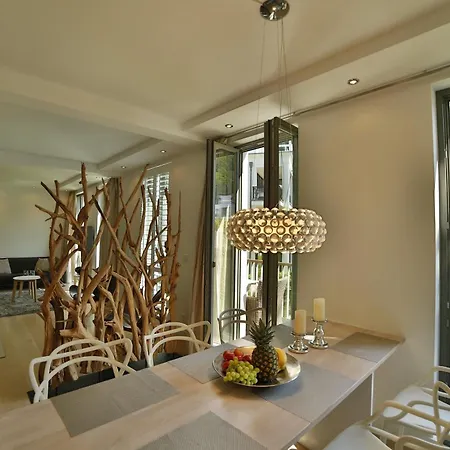 Strandlounge In Den Parkvillen * Binz