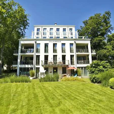 Strandlounge In Den Parkvillen