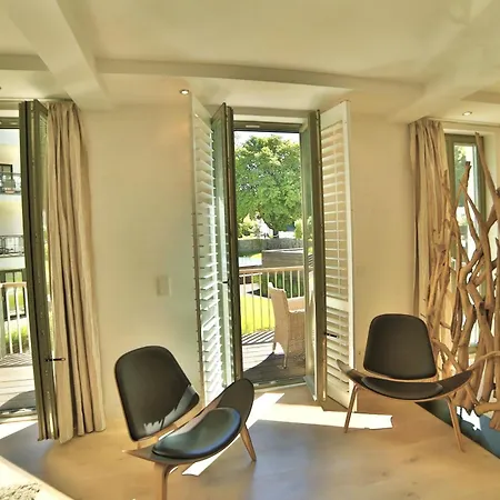 Strandlounge In Den Parkvillen